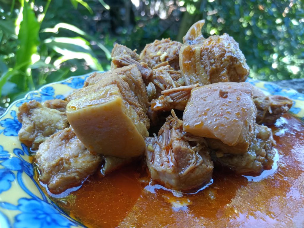 แกงฮังเล